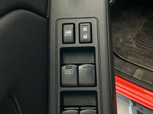 Used 2025 Nissan Frontier PRO-4X w/ Interior Protection Package AWD/4WD image 20