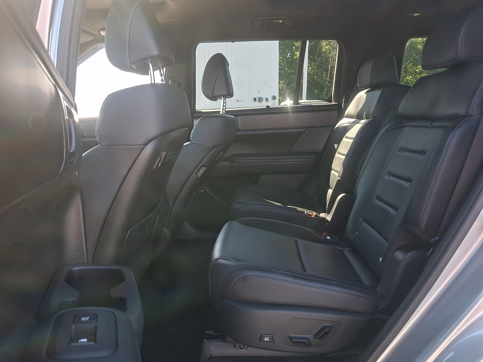 Used 2024 Hyundai Santa Fe Calligraphy AWD/4WD image 7