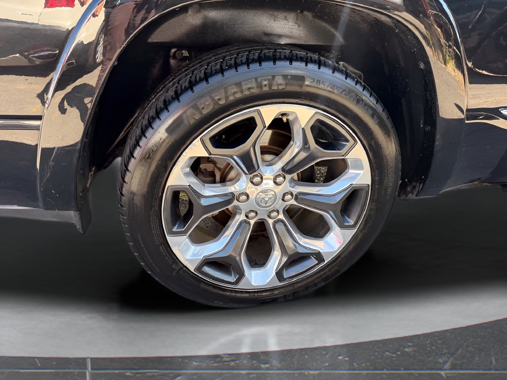 Used 2019 RAM 1500 Limited AWD/4WD image 12