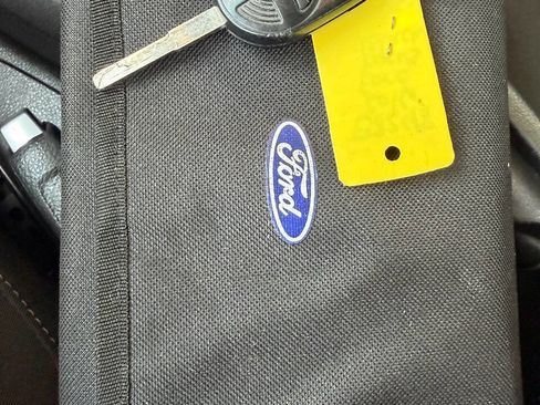 Used 2016 Ford Focus SE FWD image 29