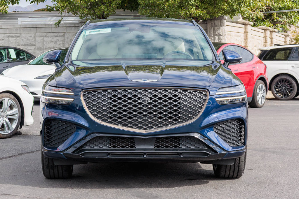 Used 2022 Genesis GV70 3.5T Sport w/ Sport Prestige Package AWD/4WD image 13