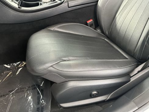 Used 2018 Mercedes-Benz E 300 4MATIC w/ Premium 2 Package (Q02) image 12
