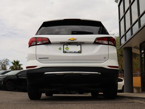 Used 2022 Chevrolet Equinox LT FWD image 12
