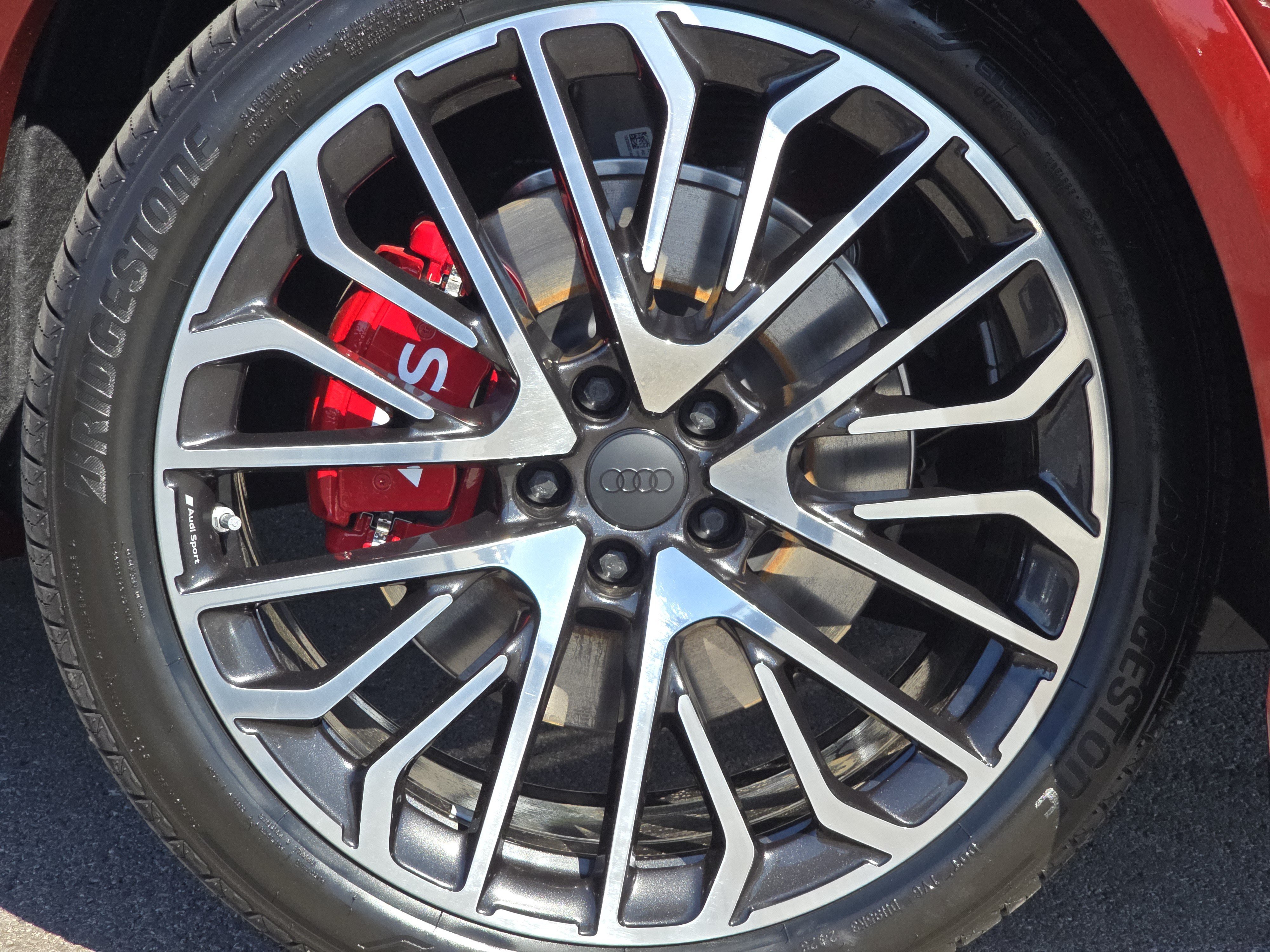 New 2026 Audi SQ5 Premium Plus AWD/4WD image 16