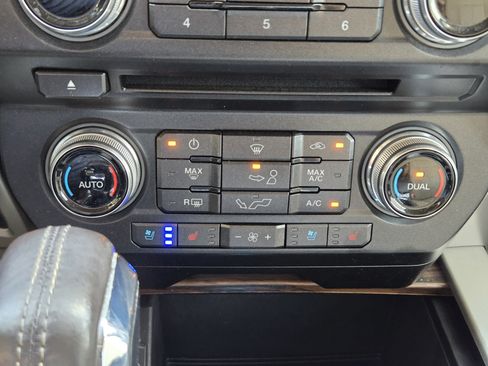 Certified 2018 Ford F150 Lariat w/ Equipment Group 502A Luxury RWD image 14
