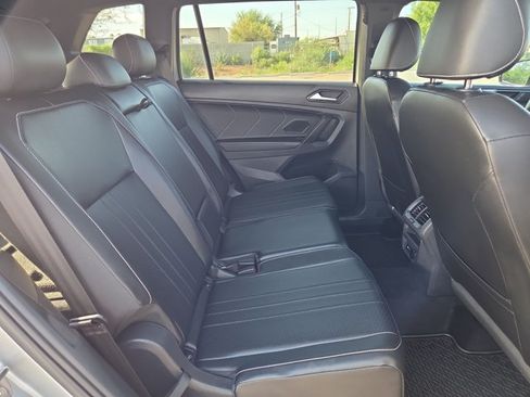 Used 2022 Volkswagen Tiguan SE R-Line FWD image 26