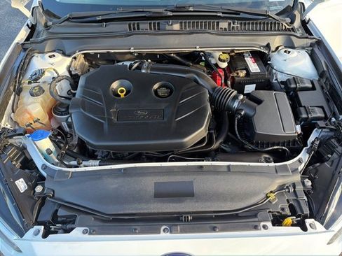 Used 2015 Ford Fusion Titanium image 9