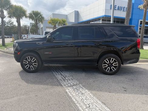Used 2024 GMC Yukon AT4 w/ AT4 Premium Package image 7