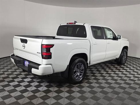 New 2026 Nissan Frontier SV AWD/4WD image 3