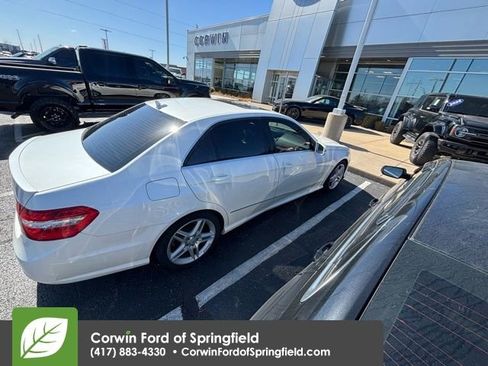 Used 2011 Mercedes-Benz E 350 Sedan image 4