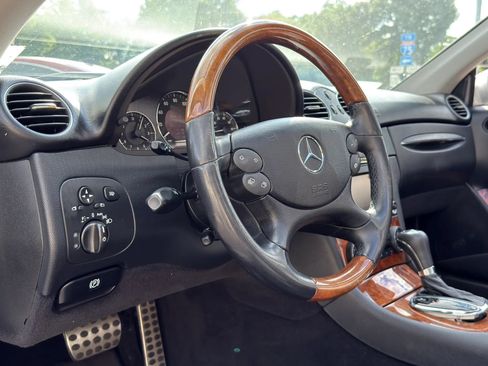 Used 2007 Mercedes-Benz CLK 350 Cabriolet image 17