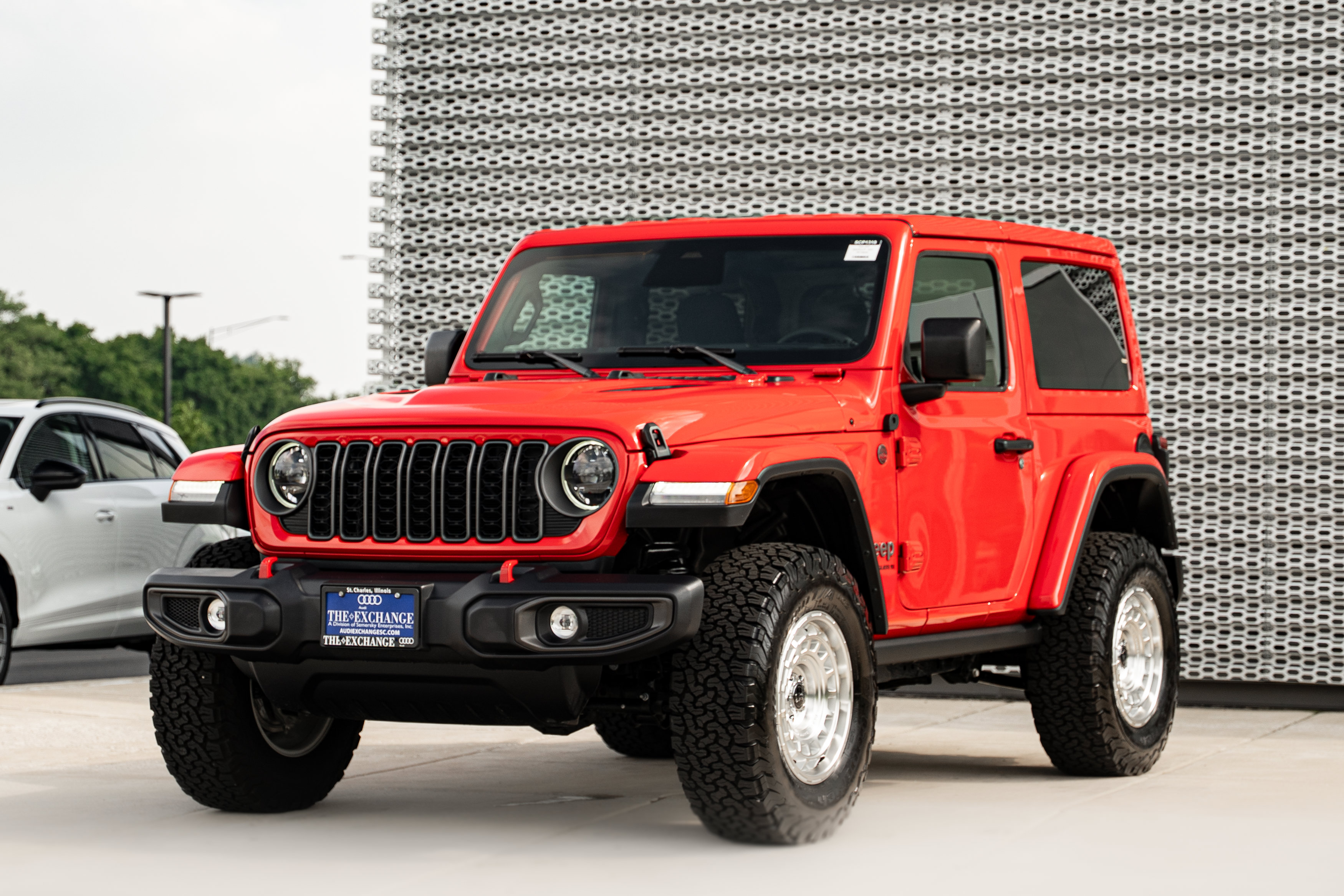 Used 2026 Jeep Wrangler Rubicon AWD/4WD image 7