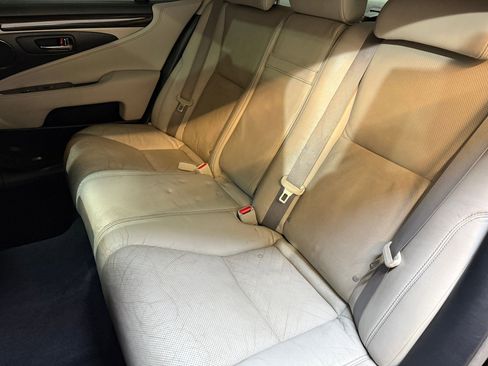 Used 2014 Lexus LS 460 AWD image 44