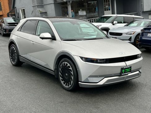 Used 2023 Hyundai Ioniq 5 Limited image 3