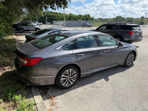 Used 2022 Honda Accord EX-L image 8