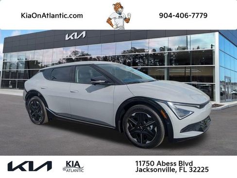 New 2025 Kia EV6 Wind AWD/4WD image 1