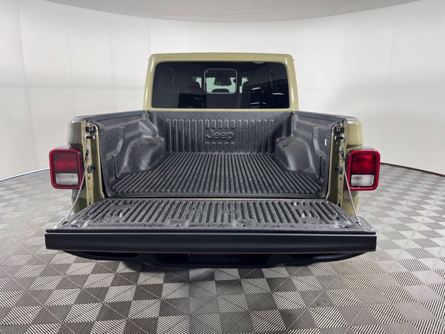 Used 2026 Jeep Gladiator Sport AWD/4WD image 42