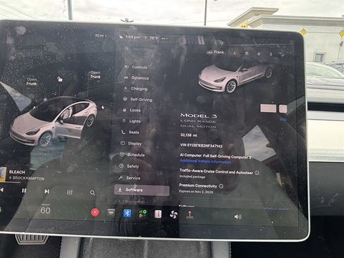 Used 2022 Tesla Model 3 Long Range AWD/4WD image 23