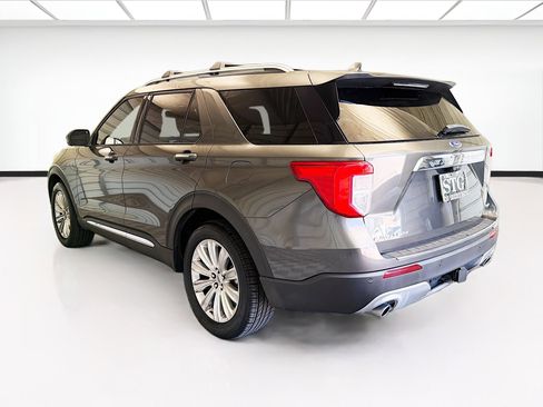 Used 2020 Ford Explorer Limited w/ Class III Trailer Tow Package AWD/4WD image 6