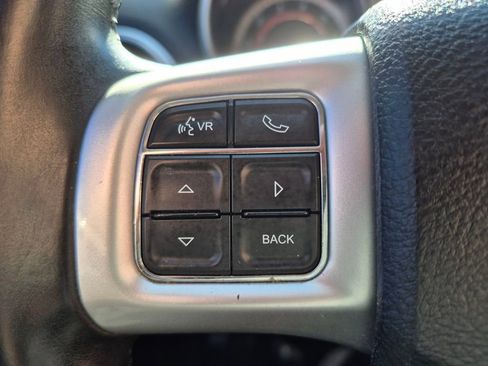 Used 2016 Dodge Journey SE w/ Flexible Seating Group image 15