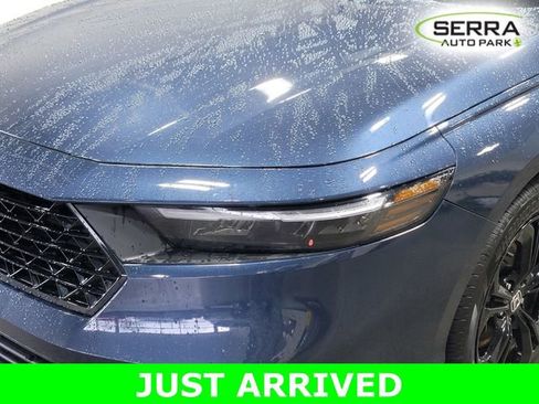 Certified 2025 Honda Accord SE image 10