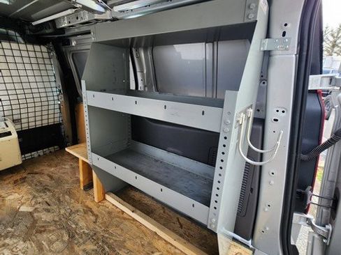 Used 2019 Ford Transit Connect XLT image 21