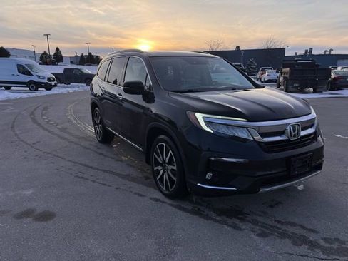Used 2019 Honda Pilot Elite image 1