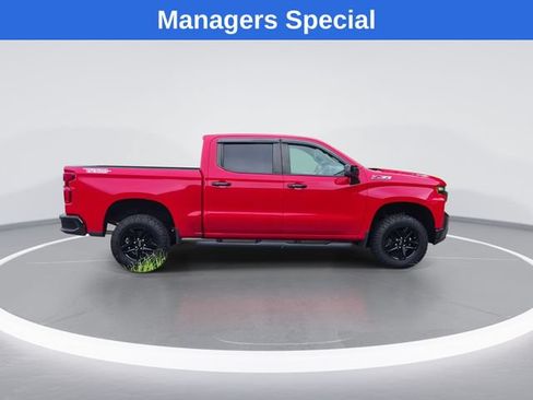 Used 2019 Chevrolet Silverado 1500 LT Trail Boss w/ Convenience Package AWD/4WD image 9