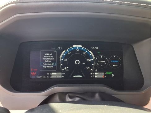 Used 2023 Toyota Tundra Capstone AWD/4WD image 32