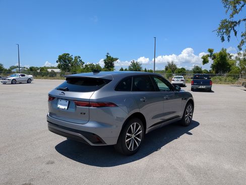 New 2026 Jaguar F-PACE R-Dynamic S image 6