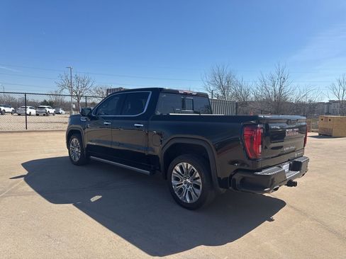 Used 2022 GMC Sierra 1500 Denali w/ Denali Reserve Package image 3