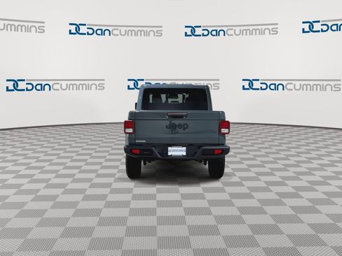 New 2026 Jeep Gladiator Sport image 7