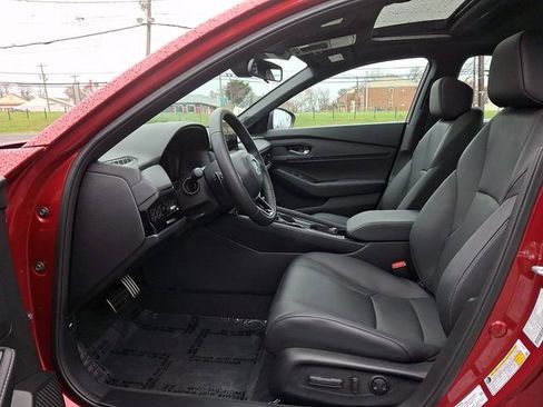 Used 2025 Honda Accord Sport image 13