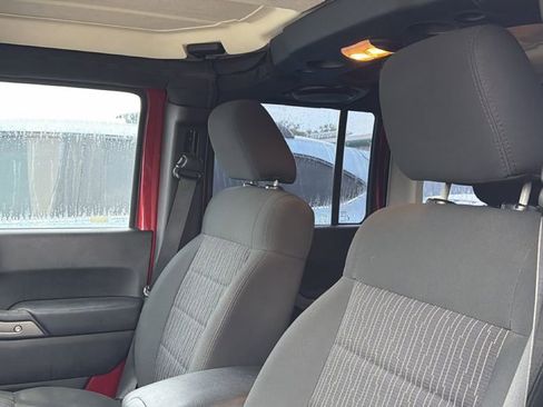 Used 2012 Jeep Wrangler Unlimited Sport AWD/4WD image 12