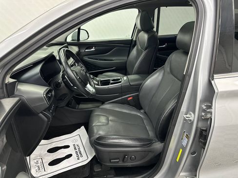 Used 2022 Hyundai Santa Fe SEL w/ Convenience + Premium Package FWD image 9