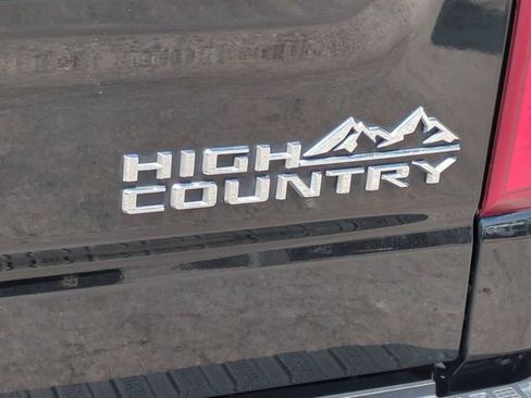 Used 2023 Chevrolet Silverado 1500 High Country w/ Technology Package AWD/4WD image 13