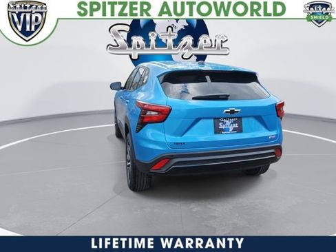 New 2026 Chevrolet Trax RS FWD image 7
