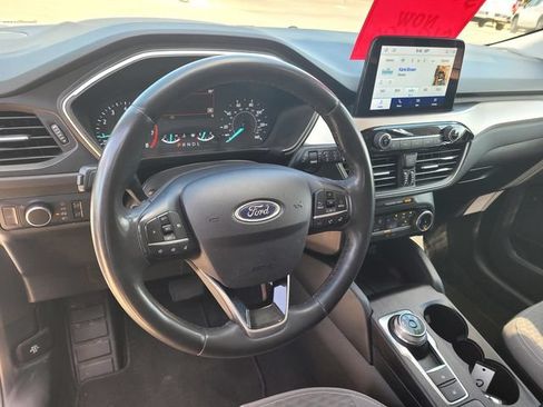 Used 2022 Ford Escape SE w/ Convenience Package AWD/4WD image 11