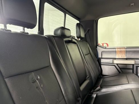 Used 2018 Ford F150 Lariat w/ Equipment Group 502A Luxury AWD/4WD image 18