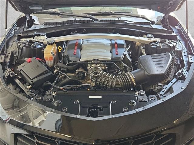 Used 2024 Chevrolet Camaro LT RWD image 21