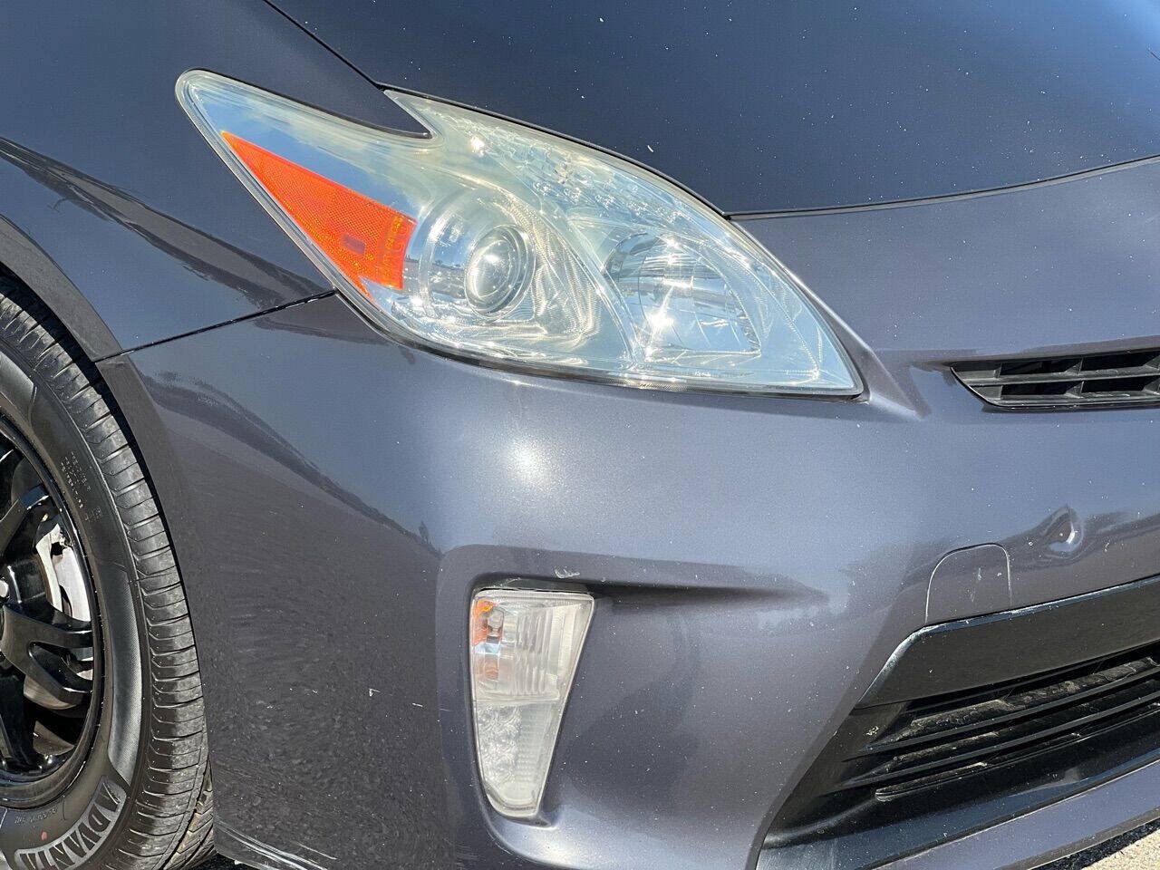 Used 2015 Toyota Prius Two FWD image 10