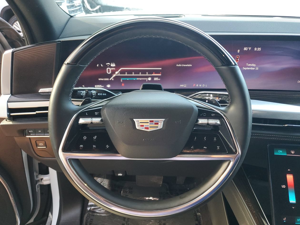 Used 2026 Cadillac Escalade Luxury AWD/4WD image 20