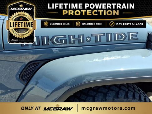Used 2025 Jeep Gladiator Sport AWD/4WD image 11