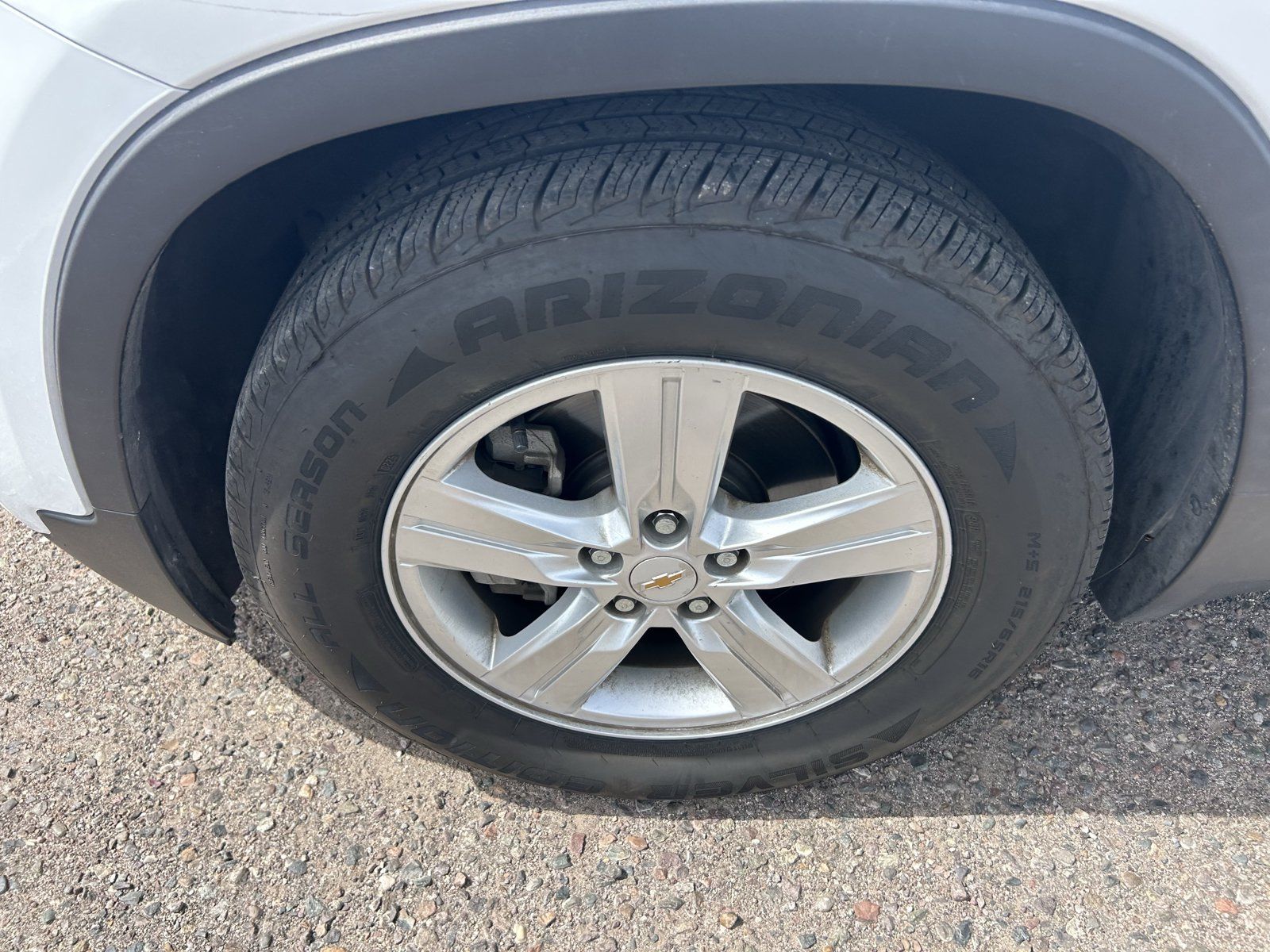 Used 2018 Chevrolet Trax LT w/ LT Convenience Package FWD image 12