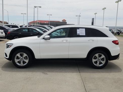 Used 2018 Mercedes-Benz GLC 300 4MATIC image 38