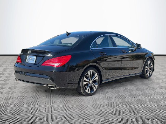 Used 2015 Mercedes-Benz CLA 250 4MATIC image 6