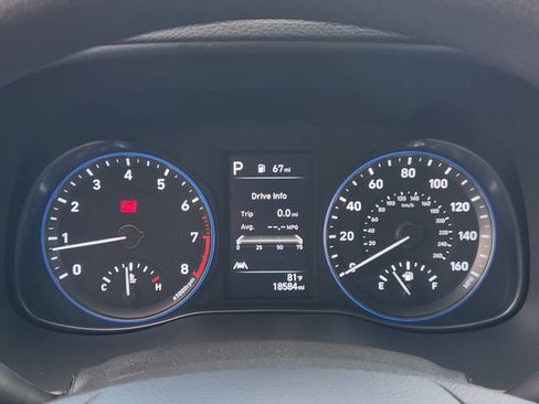 Certified 2023 Hyundai Kona SEL FWD image 10