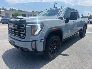 Used 2024 GMC Sierra 2500 AT4 w/ AT4 Premium Plus Package AWD/4WD video 1
