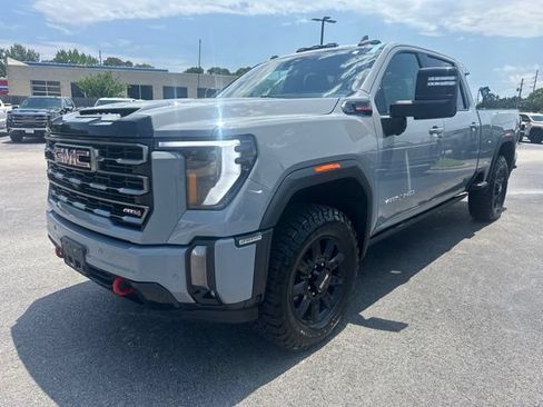 Used 2024 GMC Sierra 2500 AT4 w/ AT4 Premium Plus Package AWD/4WD image 1