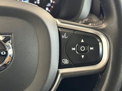 Used 2020 Volvo XC60 T5 Momentum AWD/4WD image 27